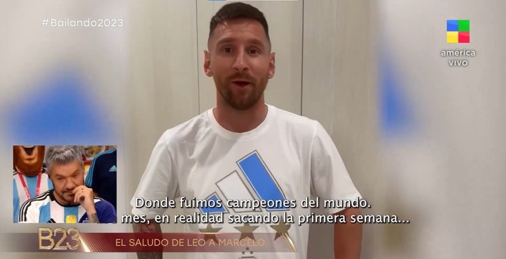 Lionel Messi sent greetings to Marcelo Tinelli.  Television capture