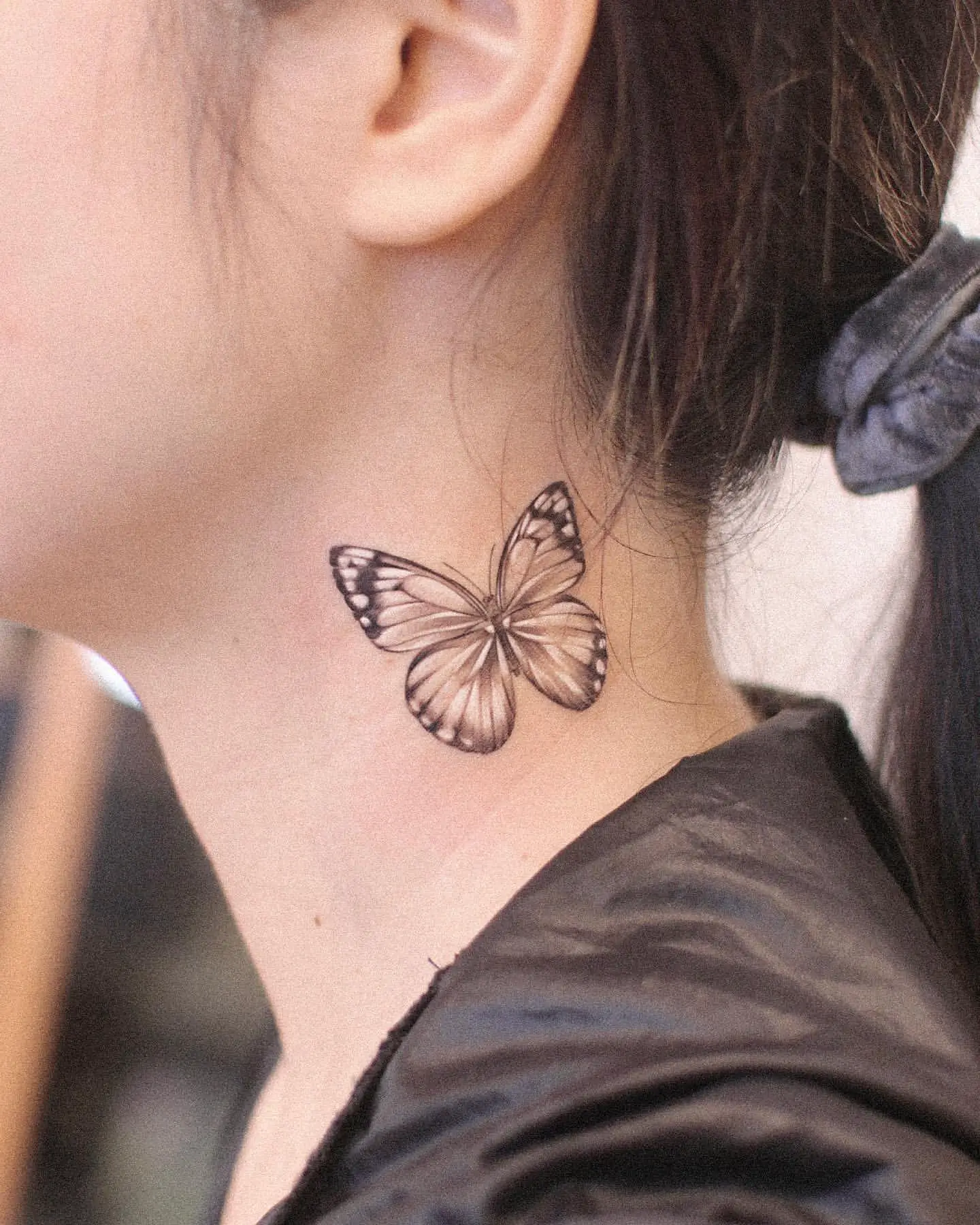 Neck Tattoos for Women 29