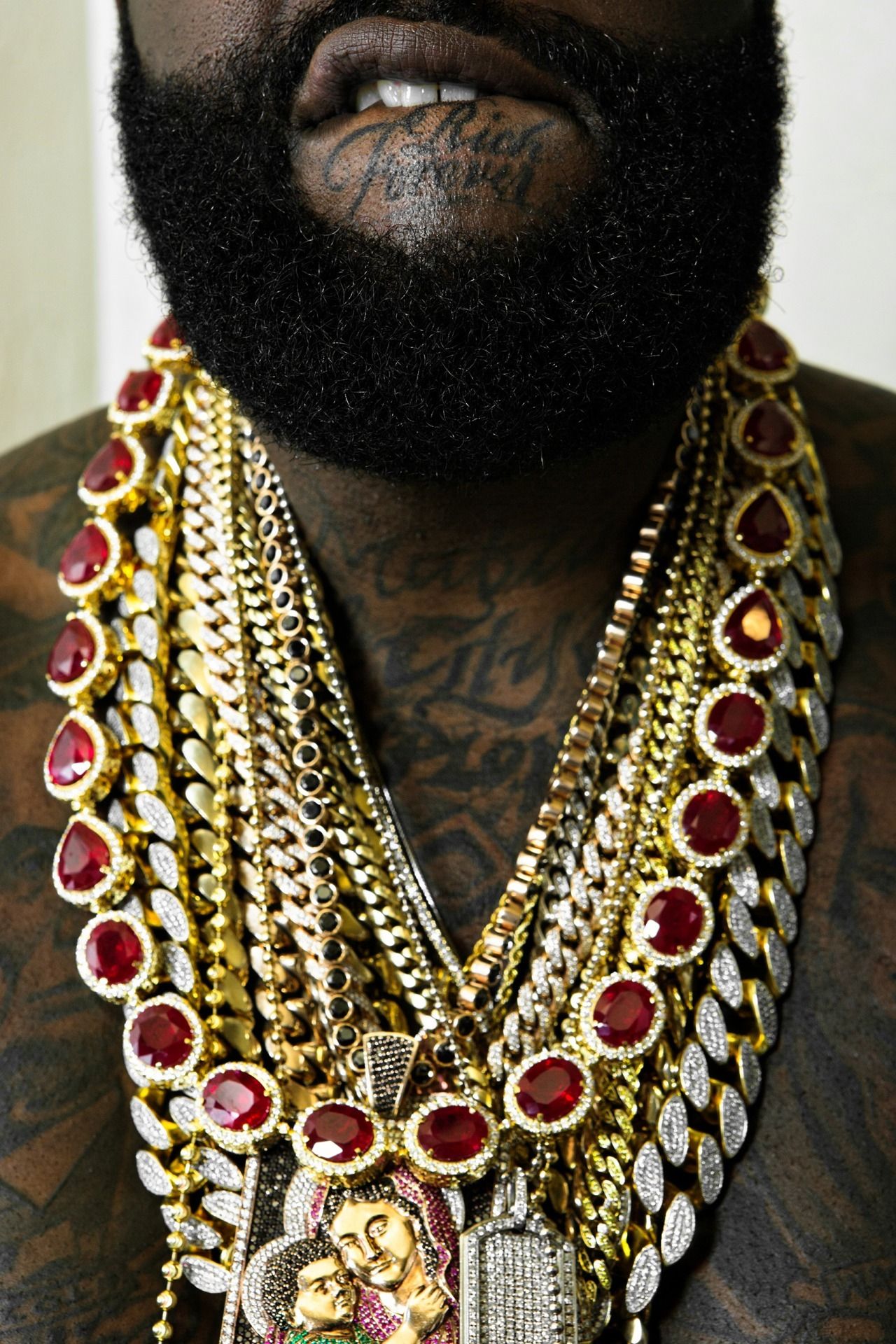 Too Much Cocaine, Not Enough Pears On Rick Ross' 'Hood