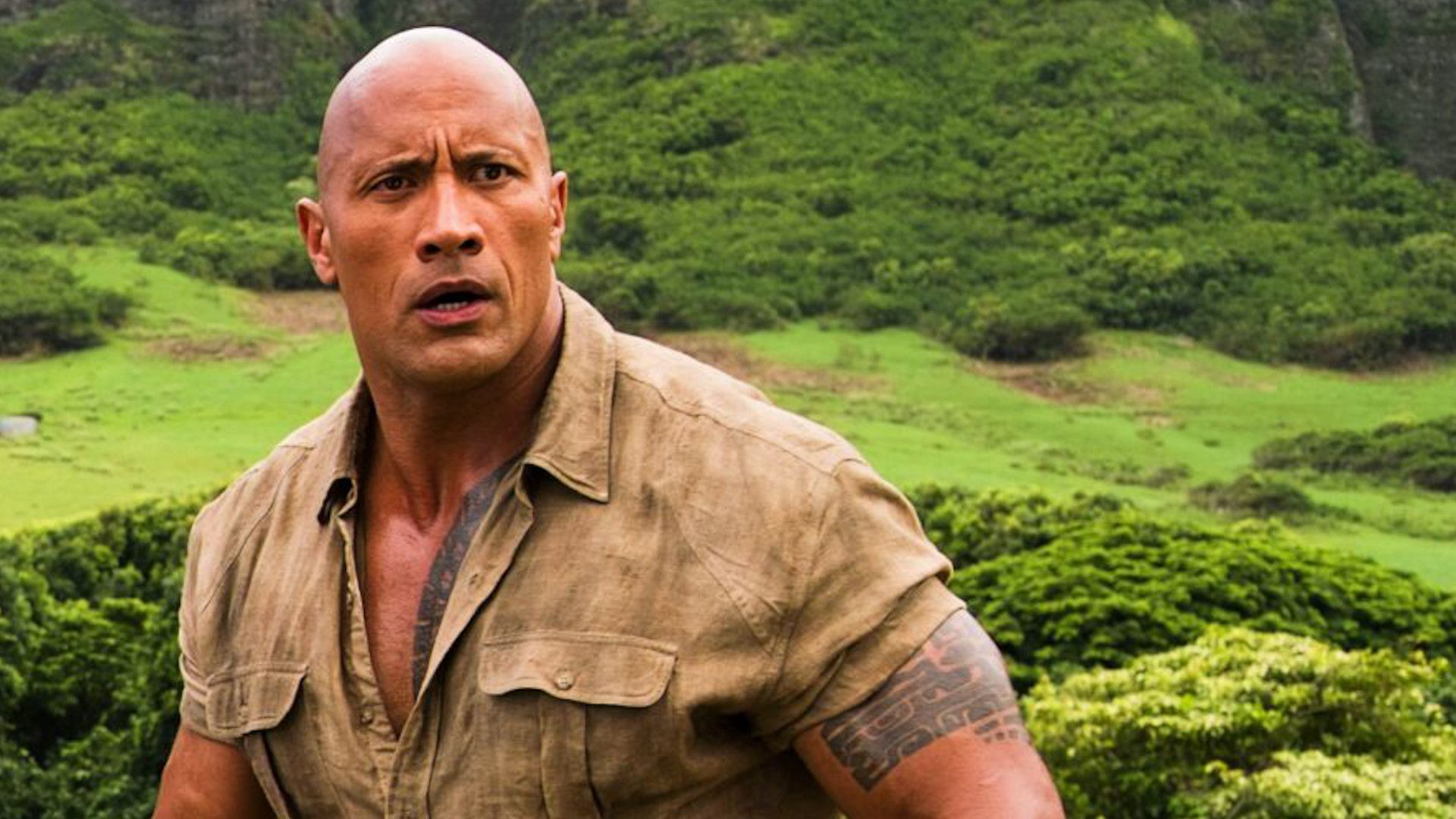 Dwayne Johnson in Jumanji: Welcome to the Jungle looking worried.