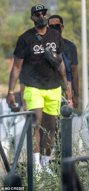 LeBron James enjoys an ice cream on board a luxury yacht in Corsica with  his family | Daily Mail Online