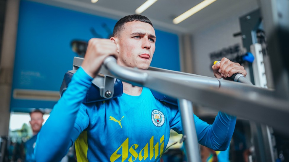 FOCUSED FODEN : Phil Foden is back and put through various gym drills. 