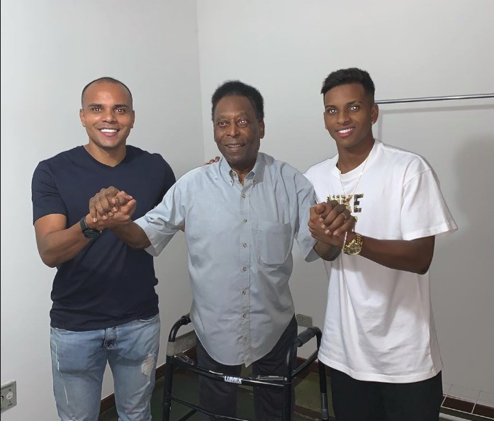 Rodrygo recebe a "bênção" de Pelé antes de se apresentar ao Real Madrid |  Jovem Pan