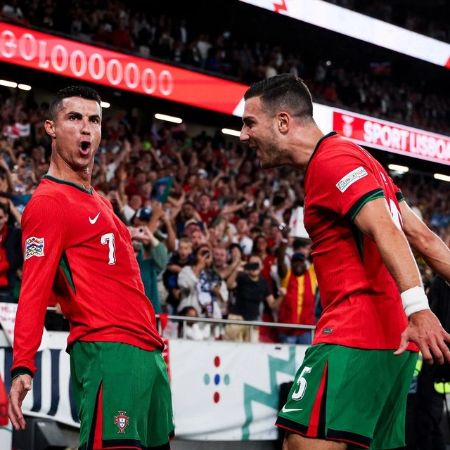 Scoring continuously, Ronaldo is ready to aim for the 2026 World Cup - Photo 1.